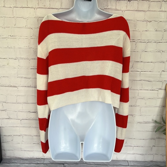 H& M wide- cut slightly boxy sweater in soft rib knit - Picture 3 of 6